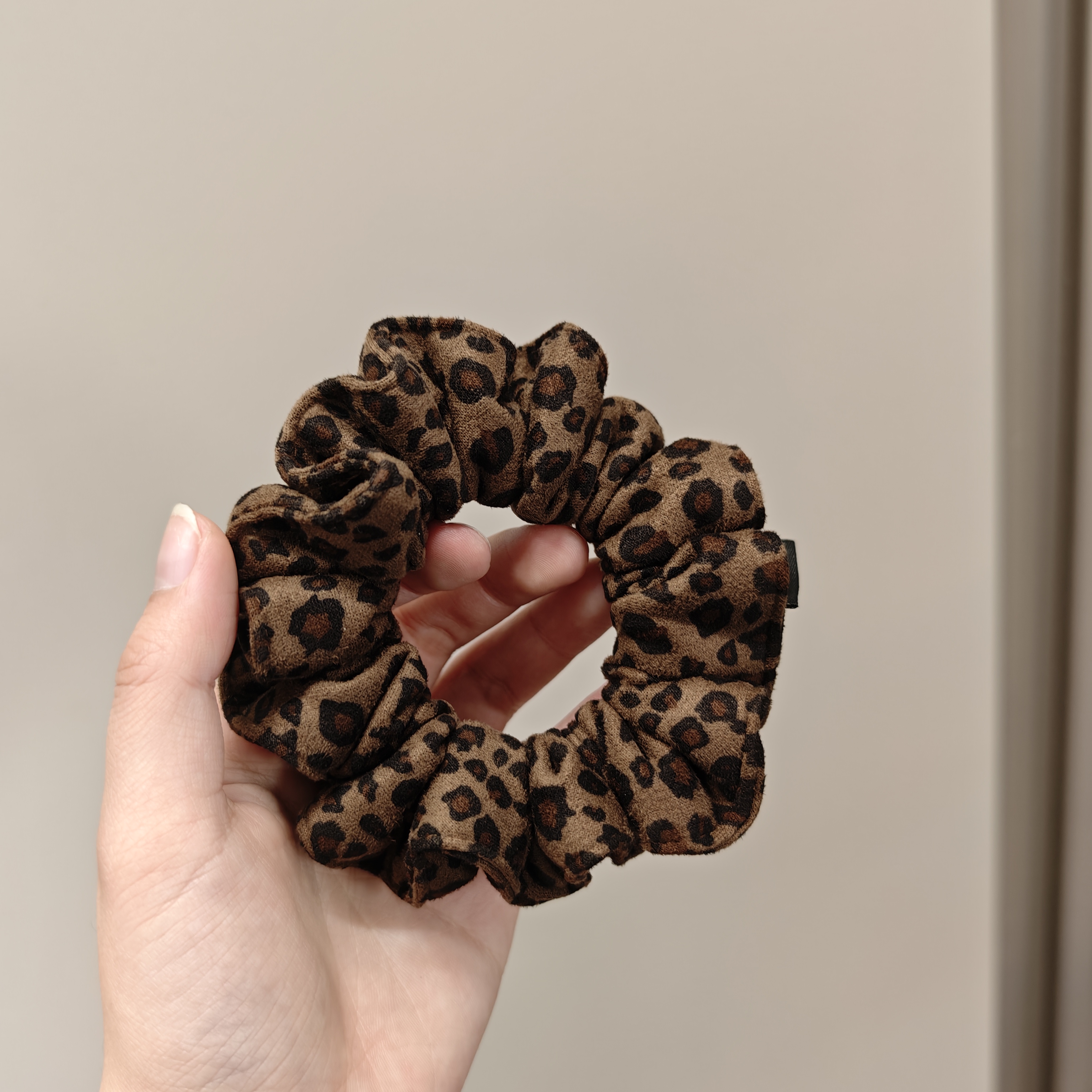 复古布艺豹纹大肠发圈黑色发绳成人感马尾扎头绳气质百搭头饰头花