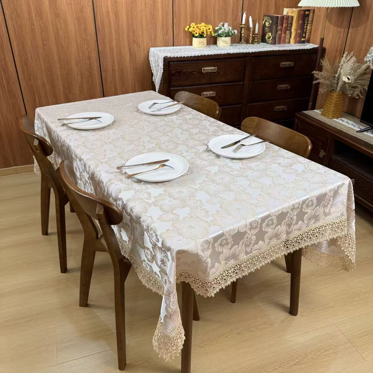 YK128-6浮雕大花香槟 (100X150cm）餐桌布茶几布电视机65-70寸盖巾