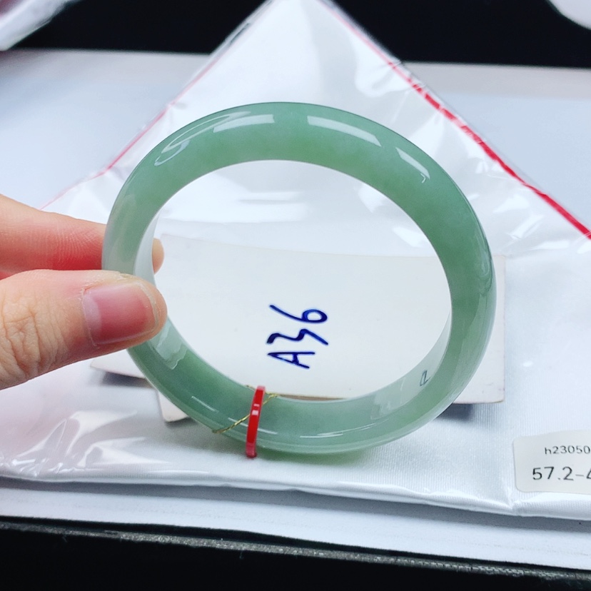 【闪购商品】翡翠手镯未镶嵌天然缅甸a货手镯57+