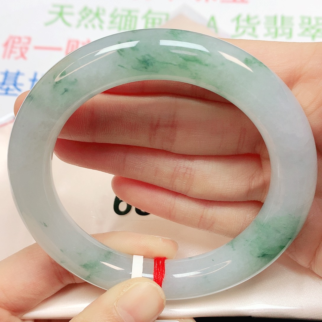 未镶嵌手镯翡翠翡翠手镯60圆