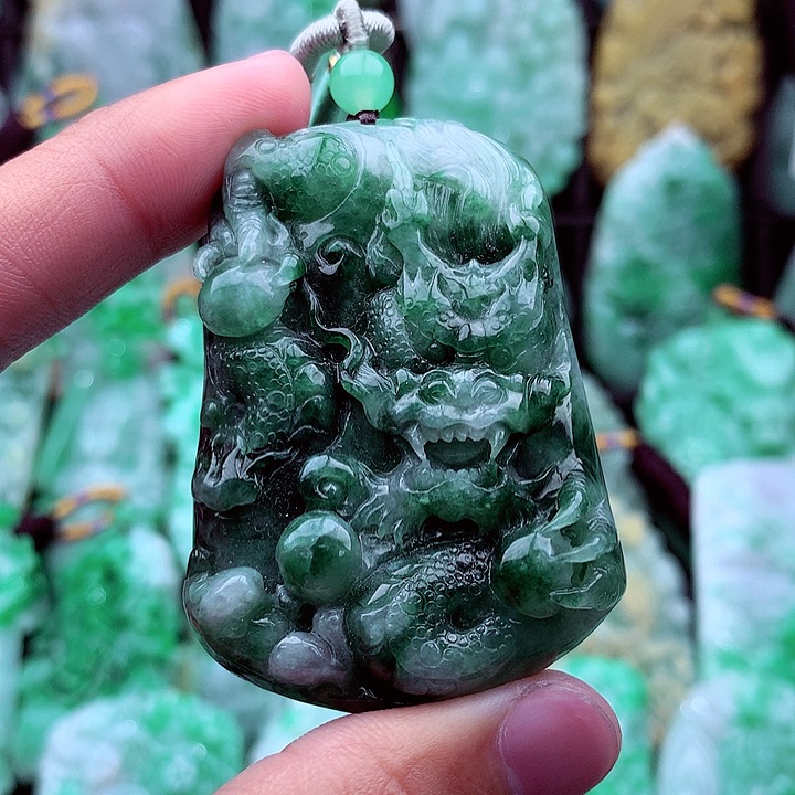 翡翠吊坠(不含链)未镶嵌