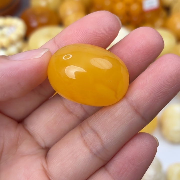未镶嵌琥珀裸石枣珠