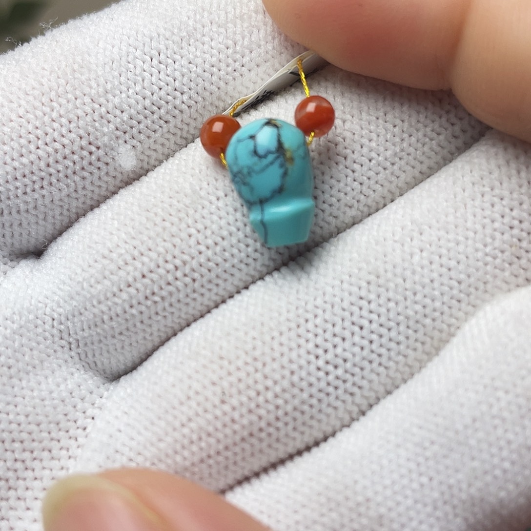 南红玛瑙未镶嵌珠宝奇石