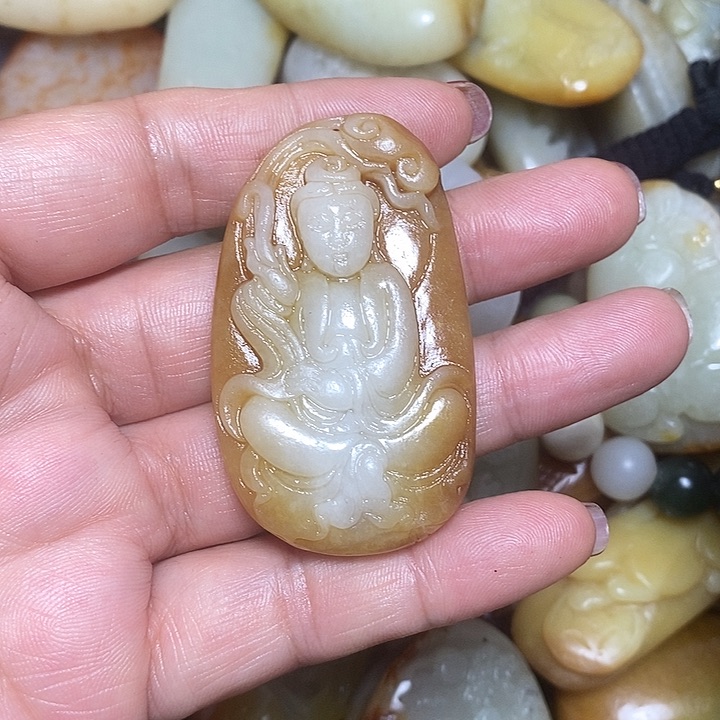 和田玉未镶嵌挂件