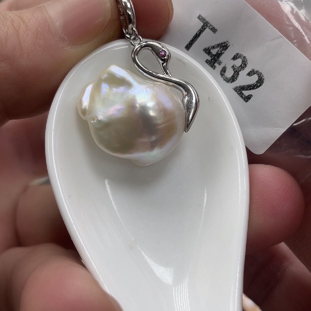 淡水珍珠颈饰未镶嵌