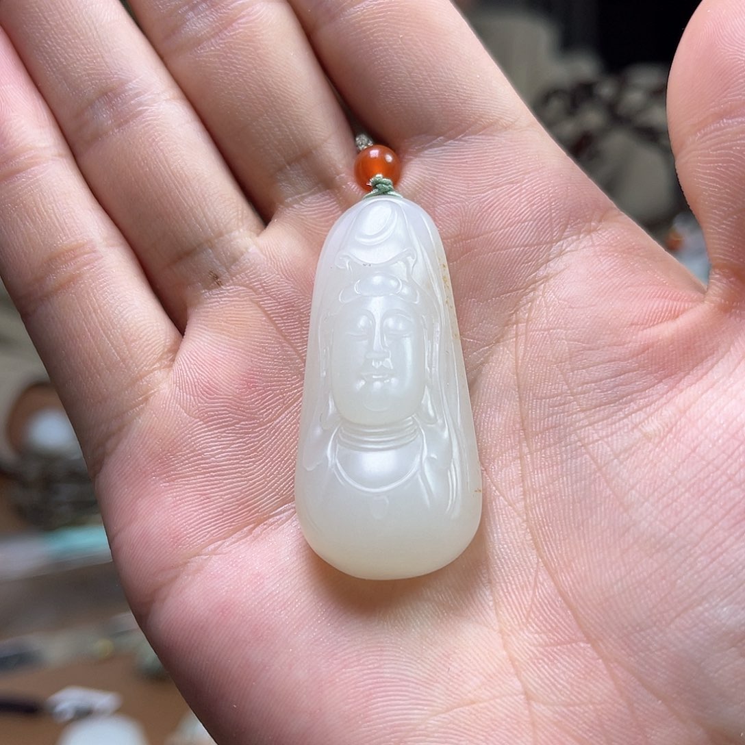 和田玉颈饰未镶嵌