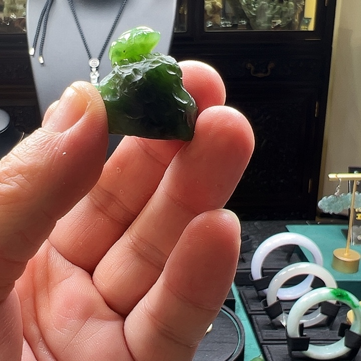 未镶嵌和田玉（碧玉）挂件