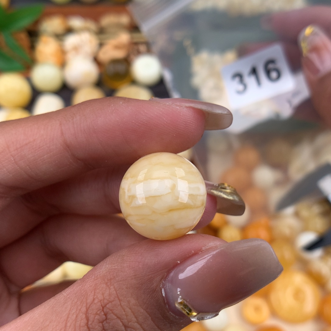 琥珀珠宝奇石未镶嵌16 微瑕