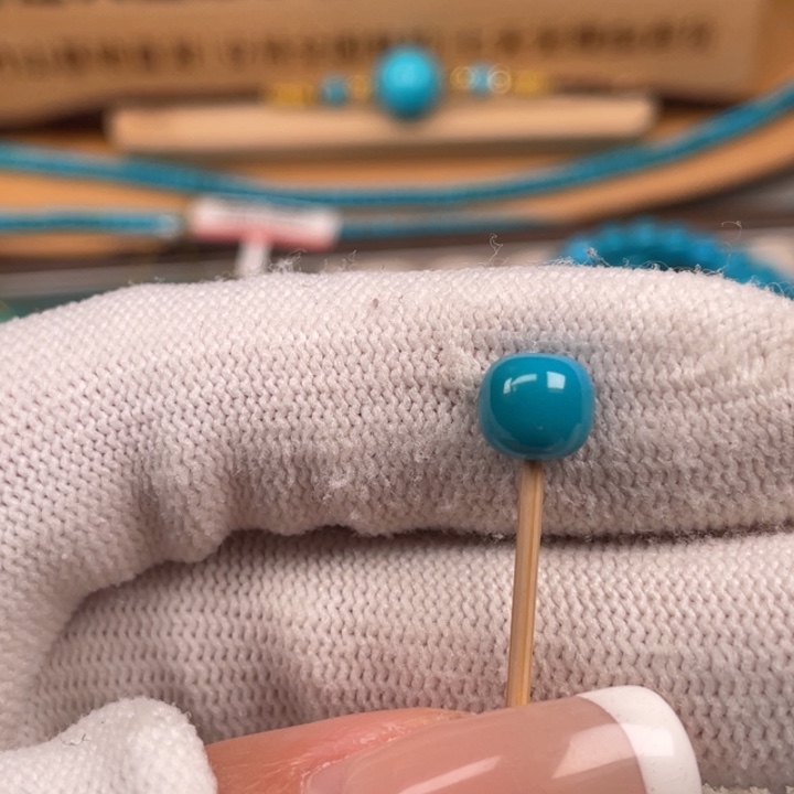 绿松石未镶嵌珠宝奇石7.4