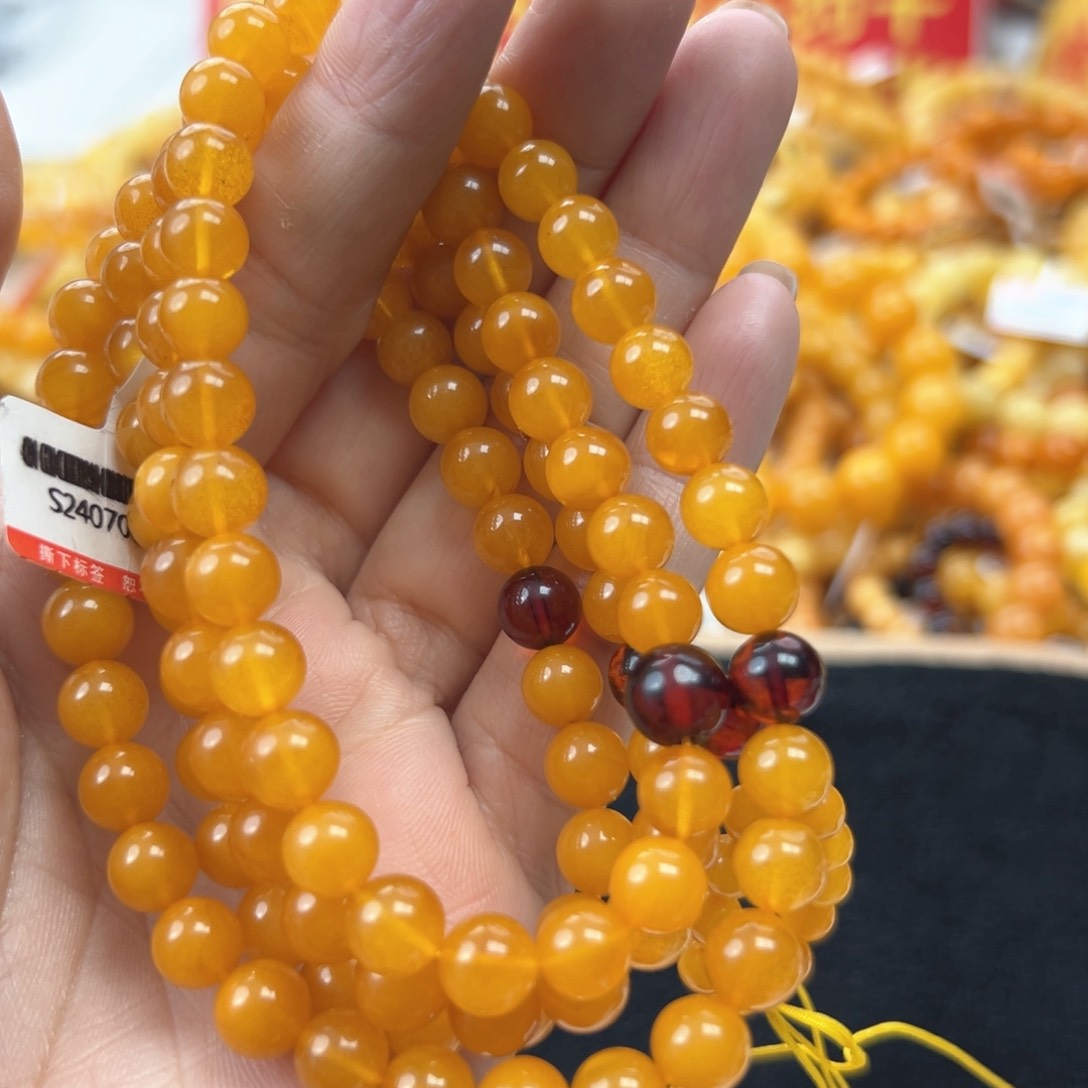 琥珀珠宝奇石未镶嵌
