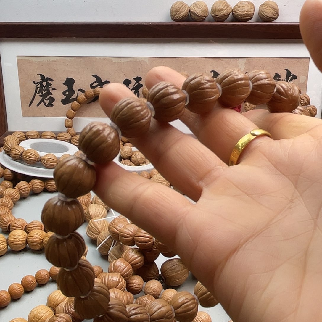 核桃锋*老树猴头手持西瓜纹