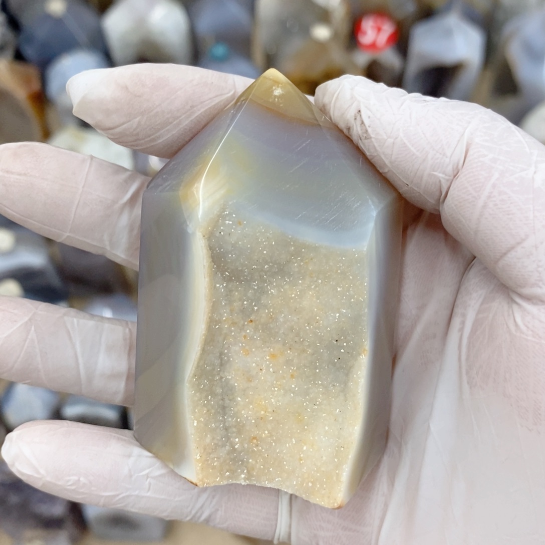 水晶天然水晶有瑕疵特价不退款谢谢支持未镶嵌