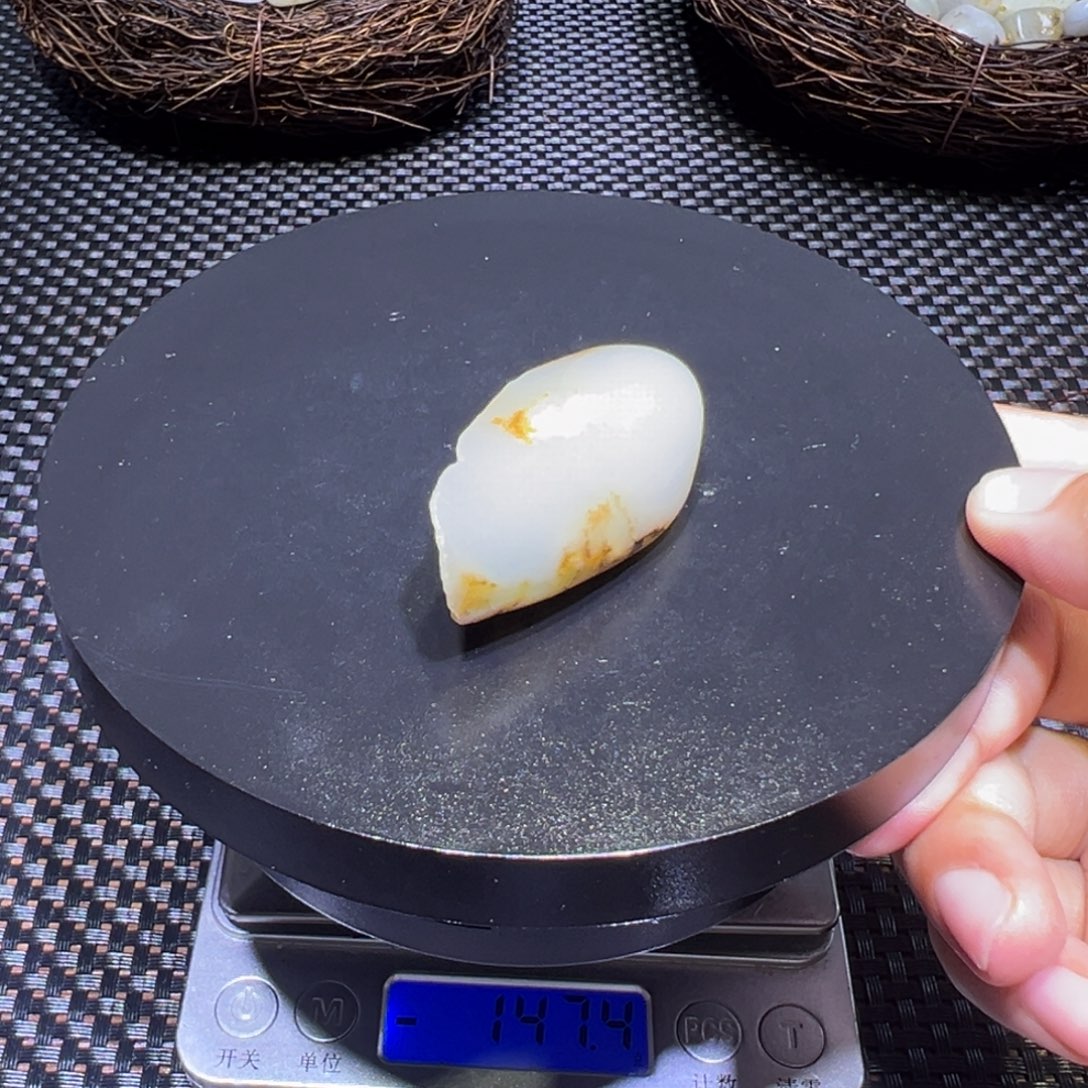 和田玉（子料）未镶嵌吊坠(不含链)28-35