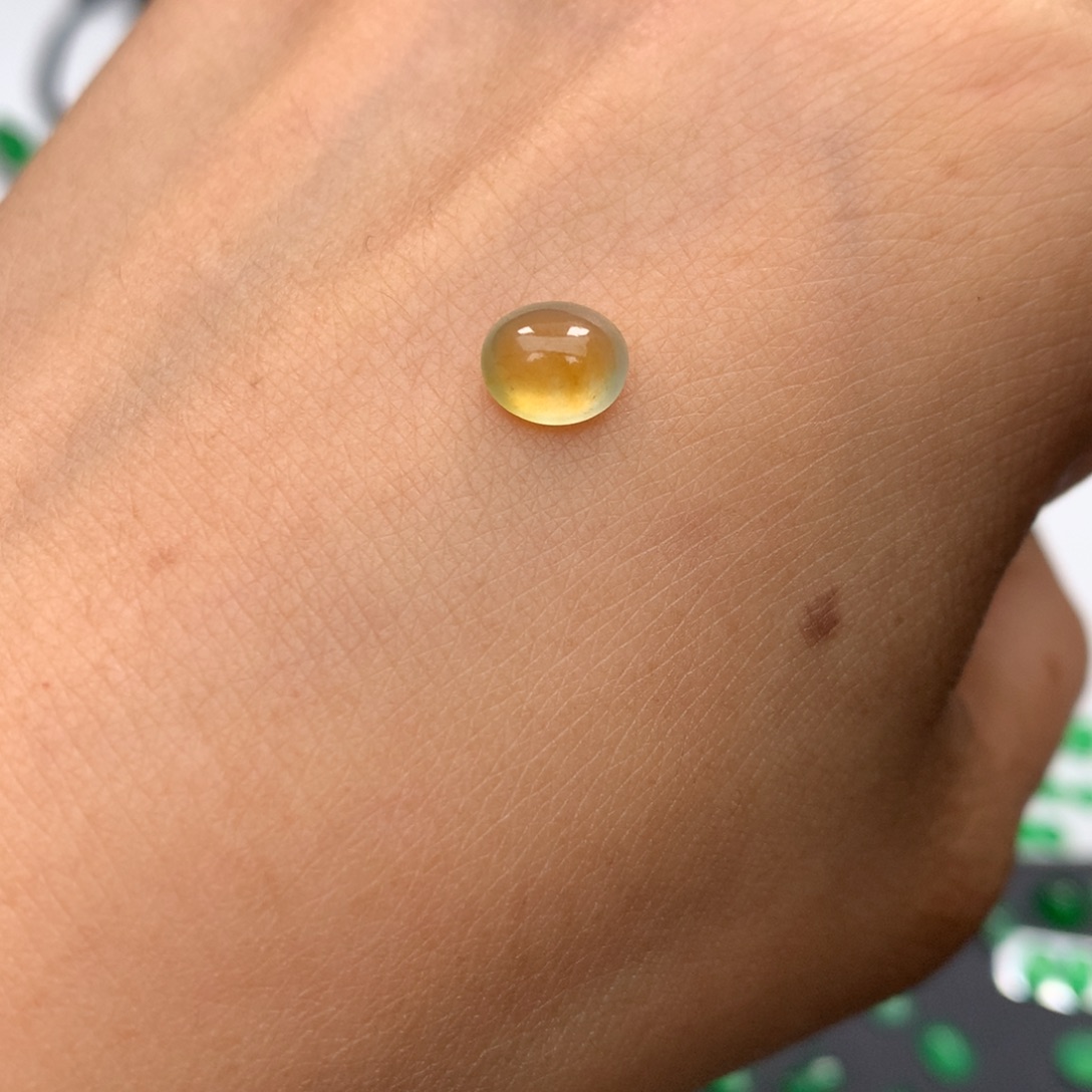 翡翠裸石黄翡蛋面