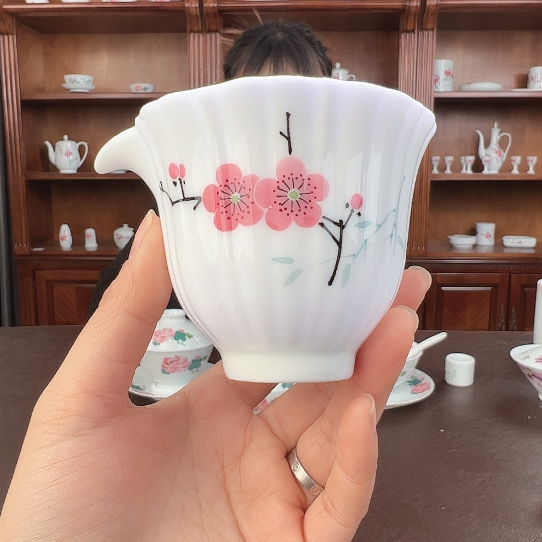 瓷翠竹红梅公道杯