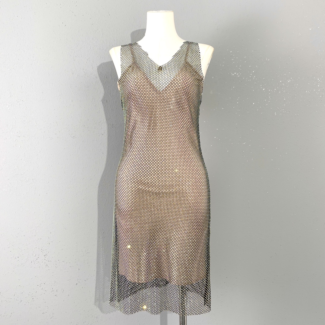 【1544】烫钻连衣裙有里衬