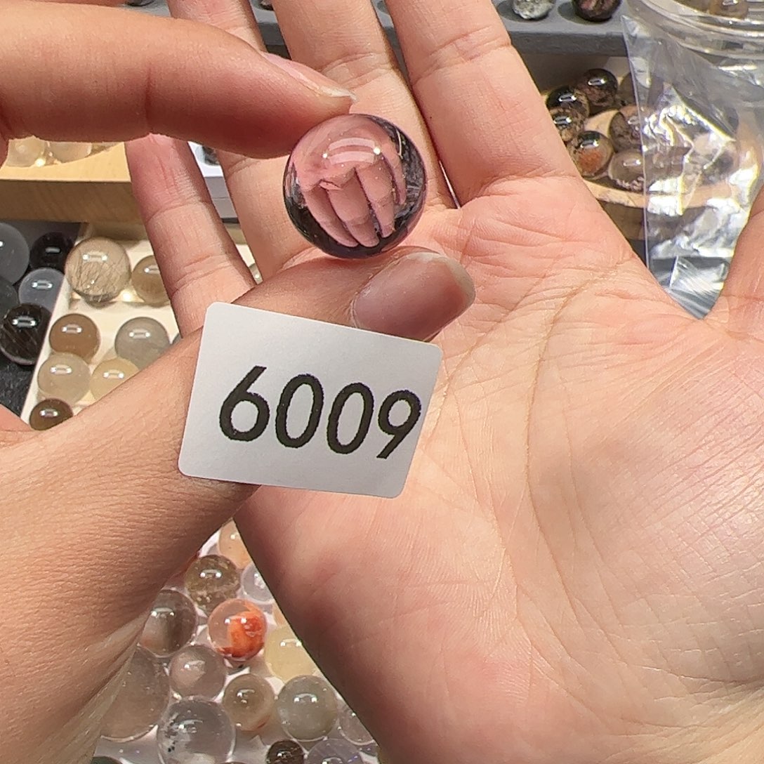 P****水晶未镶嵌大型摆件（非配饰）