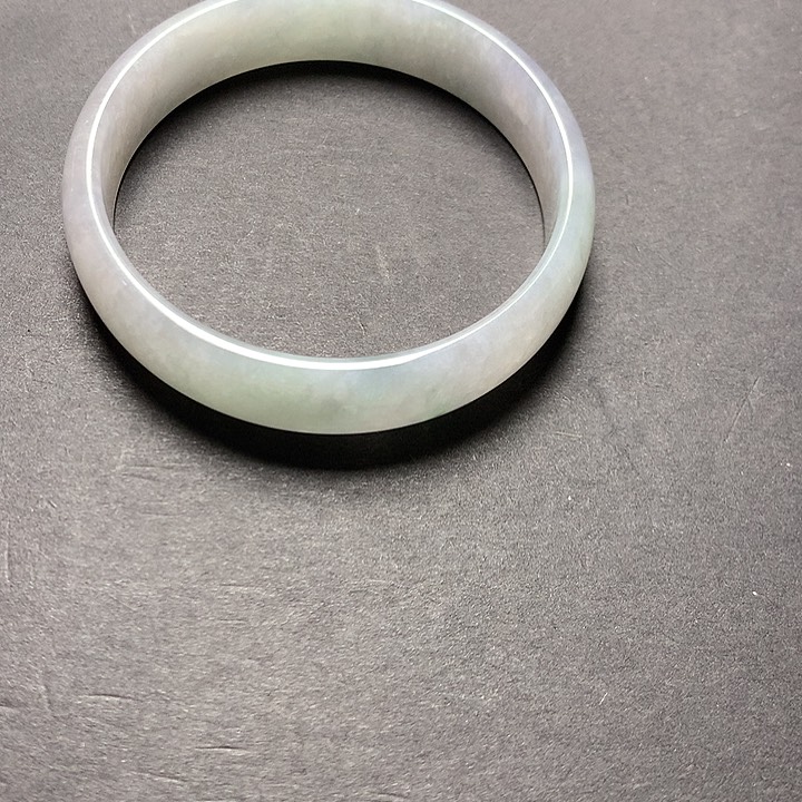 翡翠颈饰未镶嵌53圈