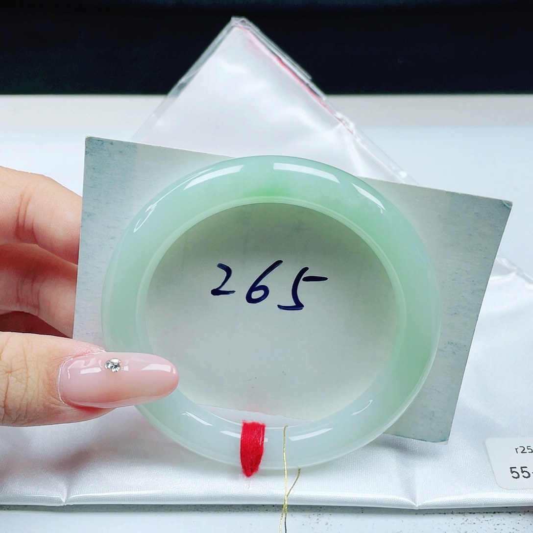 翡翠未镶嵌手镯 圆条55+