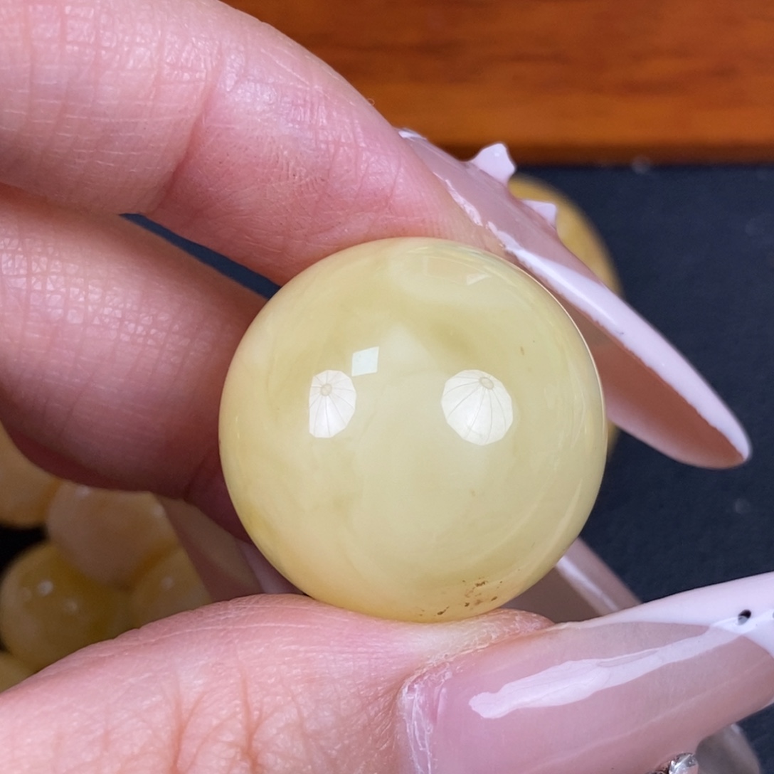 琥珀未镶嵌珠宝奇石201