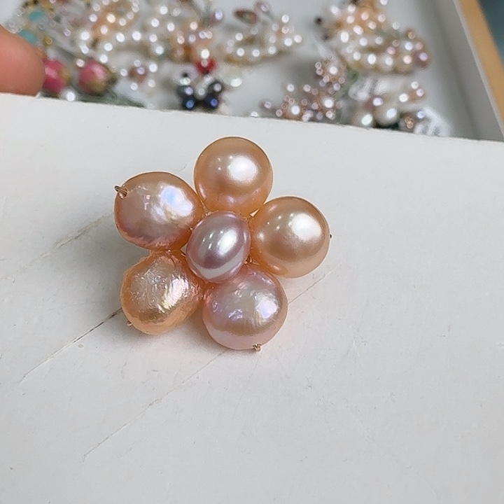 淡水珍珠未镶嵌胸针