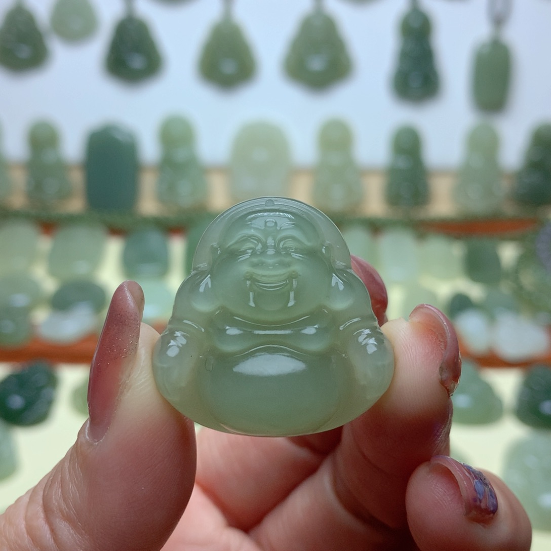 和田玉吊坠未镶嵌