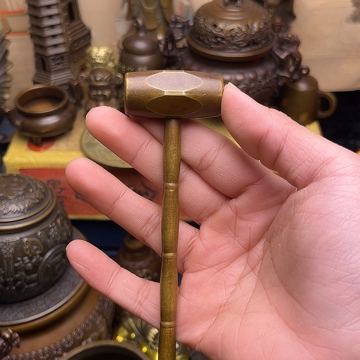 精美铜器点击下单