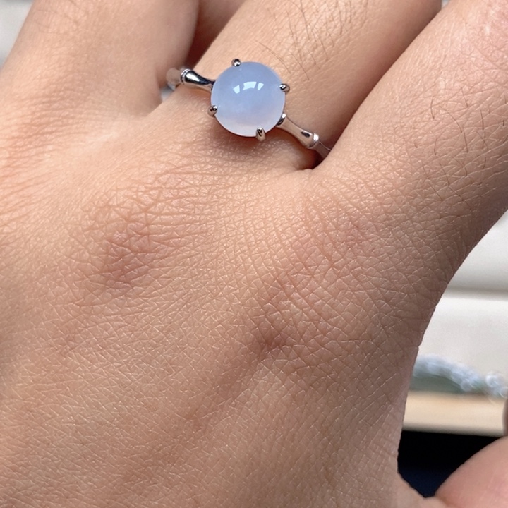 翡翠未镶嵌戒指戒指