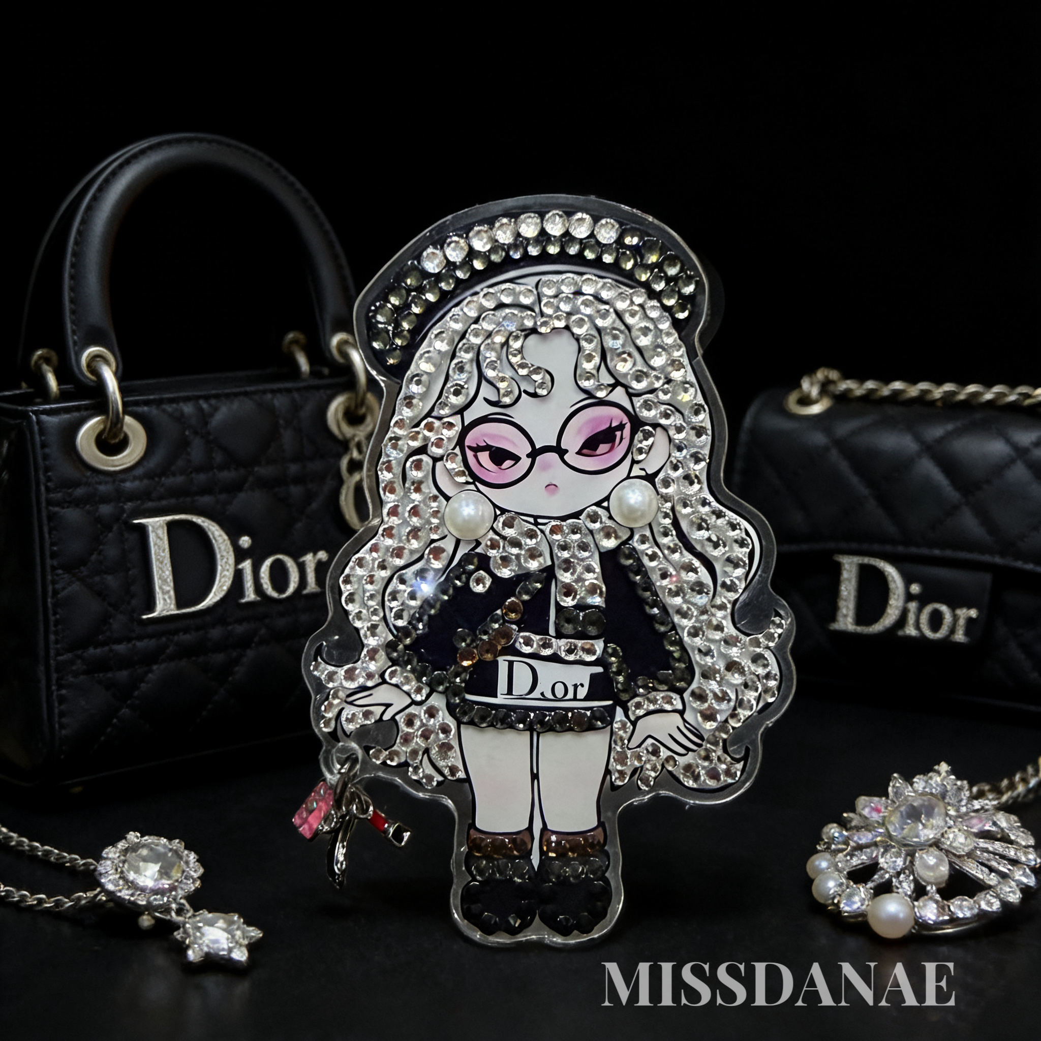 【贵妇风-NAMI直立支架】支架适用于安卓 苹果 磁吸款