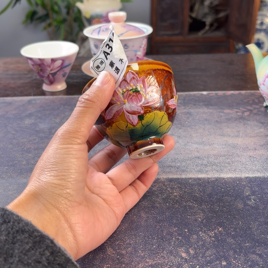 景德镇纯手工陶瓷工艺制作