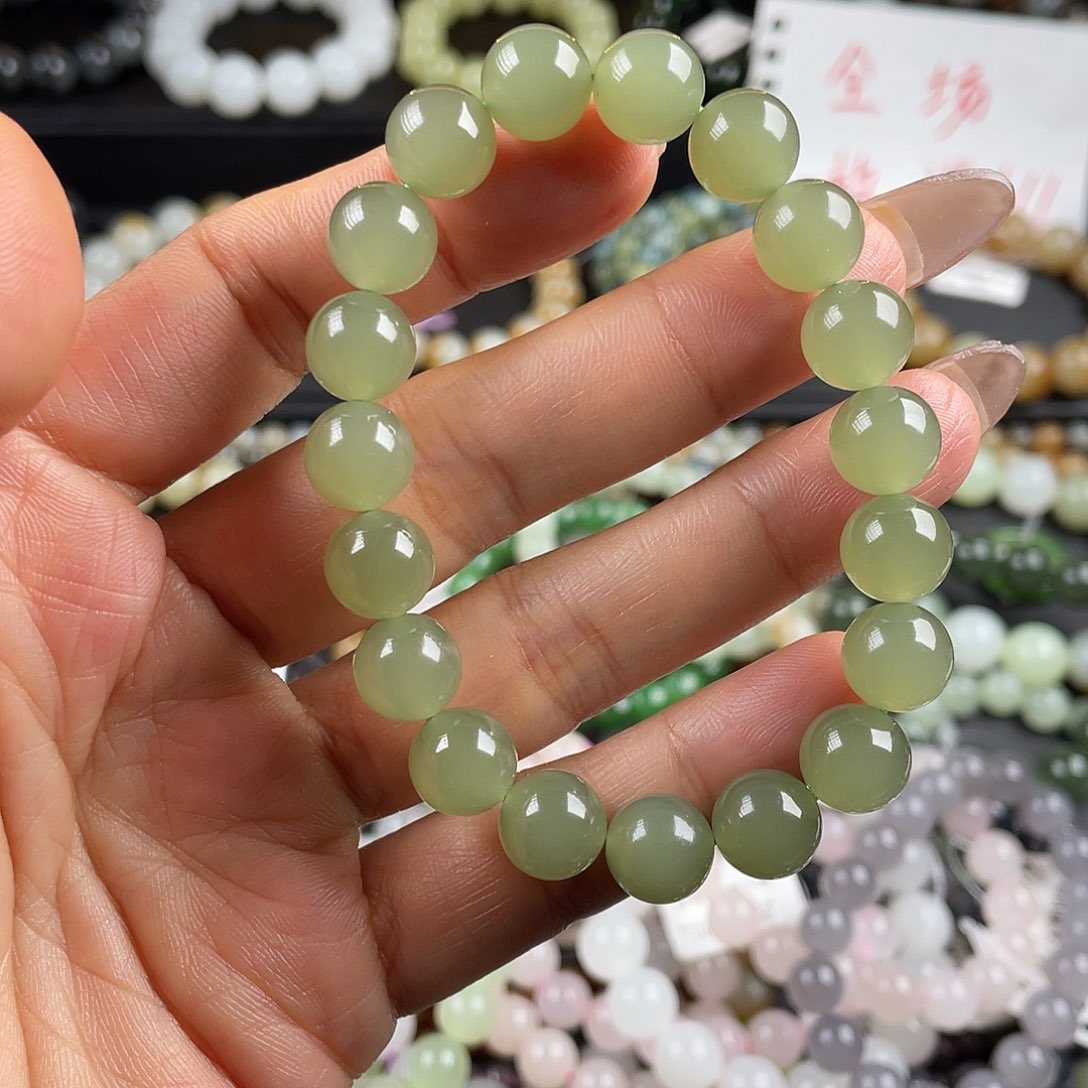 和田玉手链未镶嵌