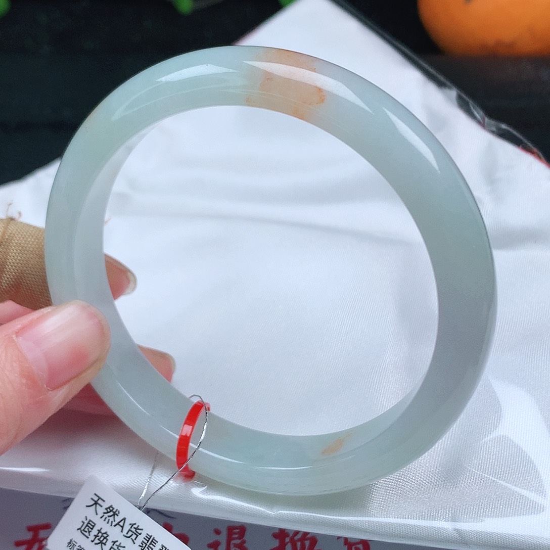 翡翠手镯未镶嵌61.5圈