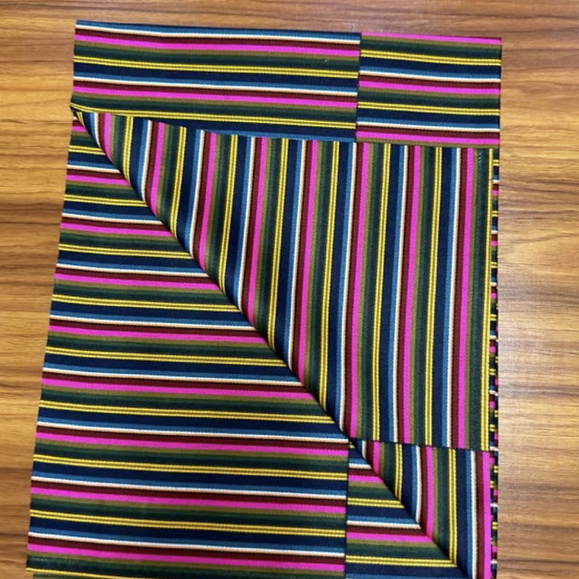 拉忧美 藏式妮子围裙08