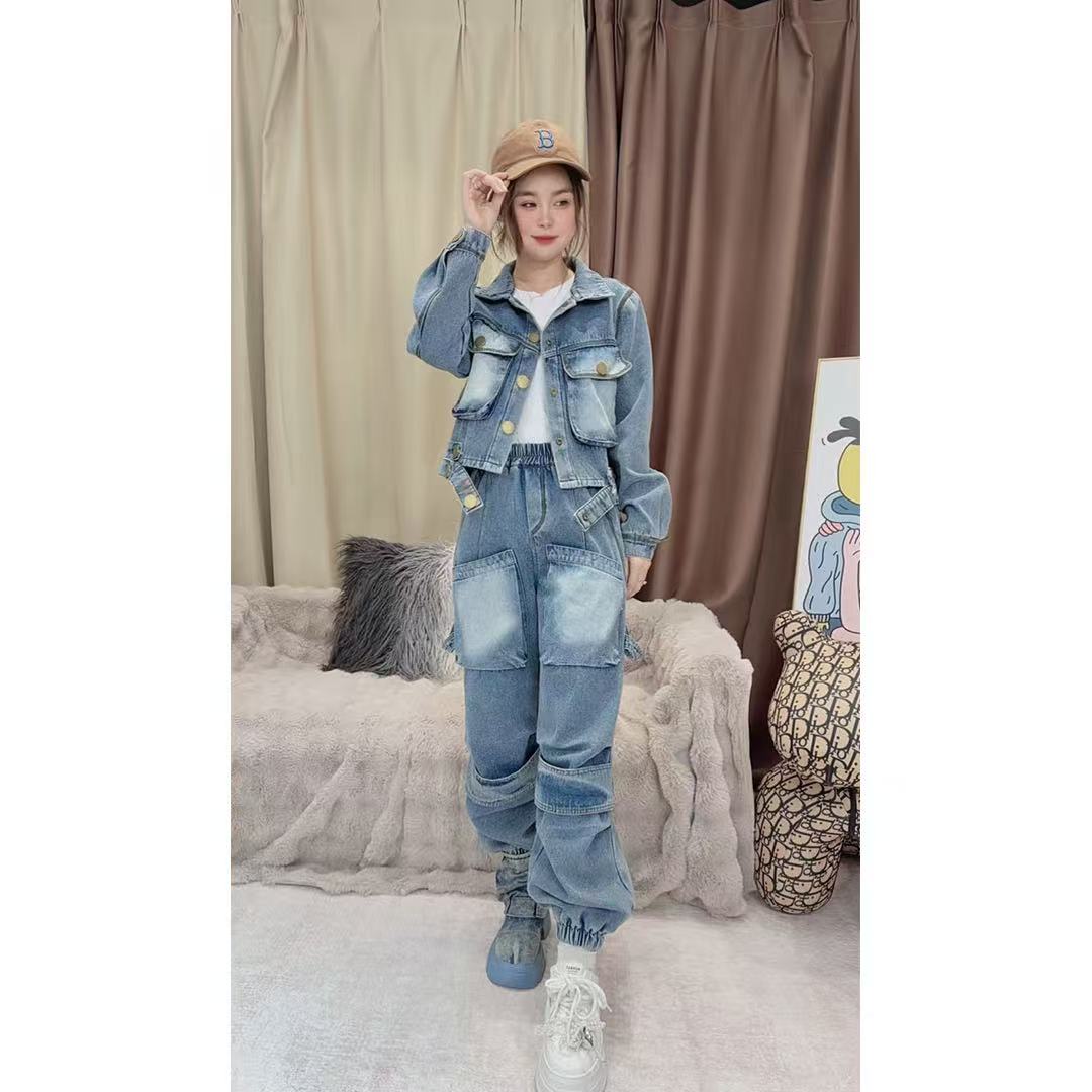 2025网红时尚休闲显瘦洋气设计师潮流炸街韩版水洗牛仔加绒两件套