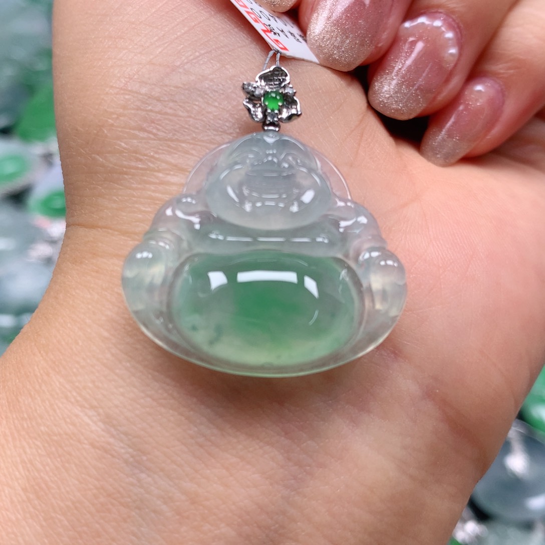 翡翠颈饰18K金镶嵌天然翡翠