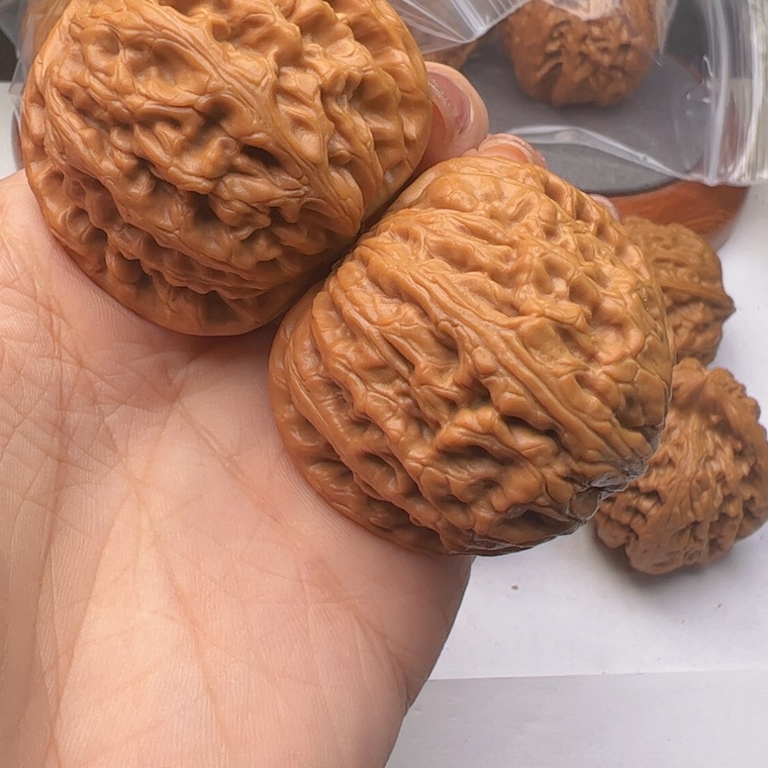 文玩核桃吊坠中*人红锦鲤