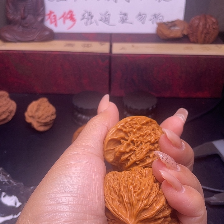 像***燕吊坠桃核盘龙福利