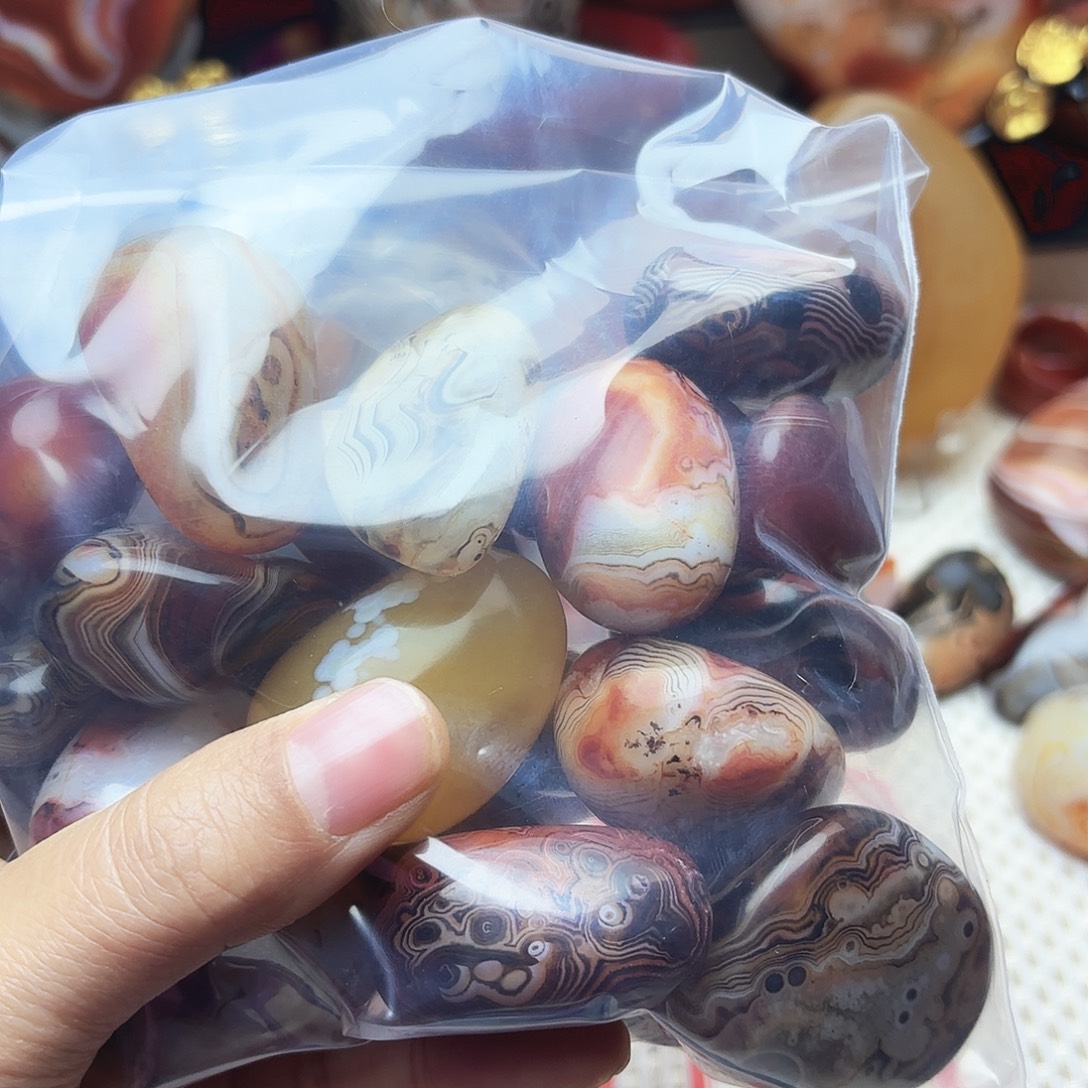 一***y玛瑙/玉髓未镶嵌珠宝半成品