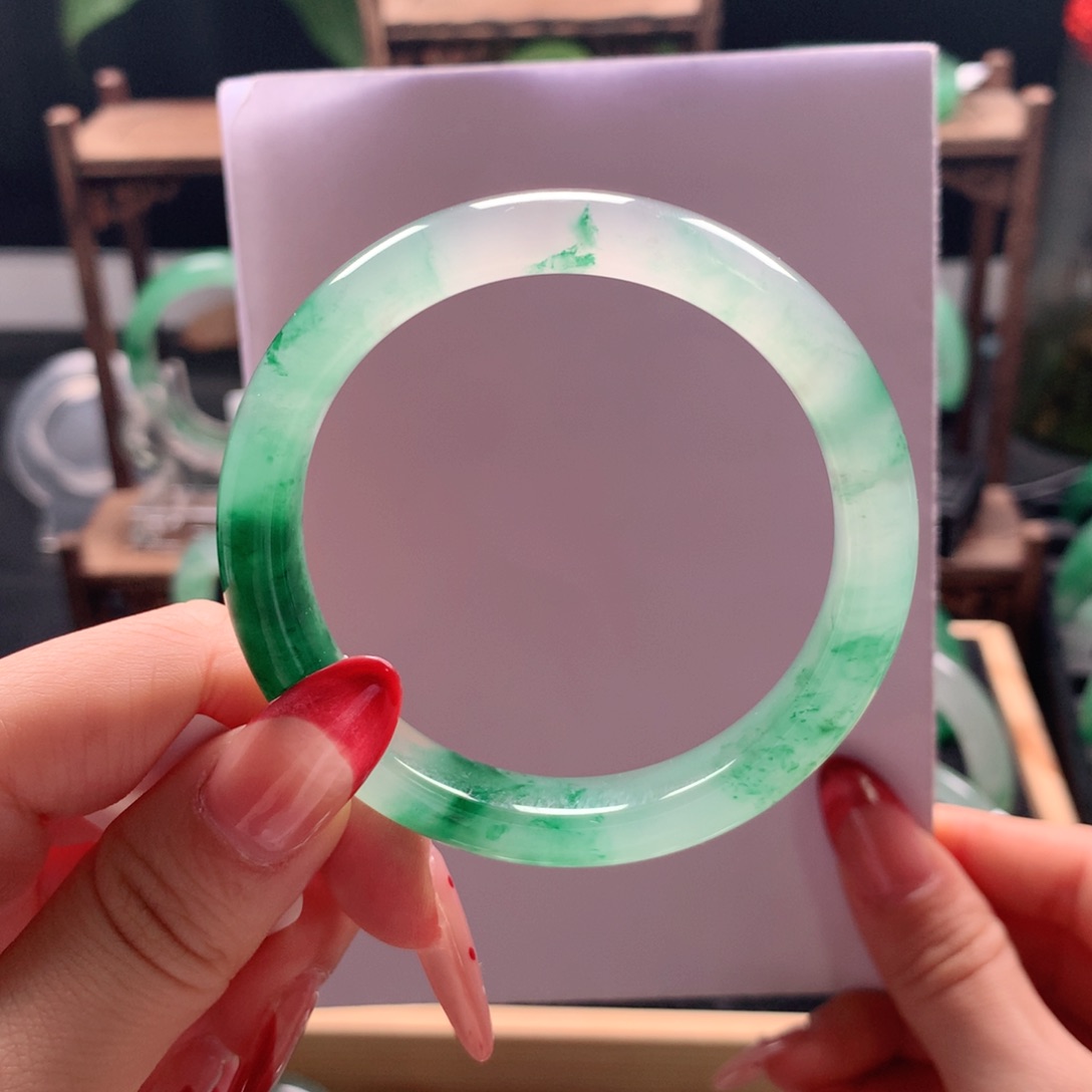 石英质玉手镯52未镶嵌