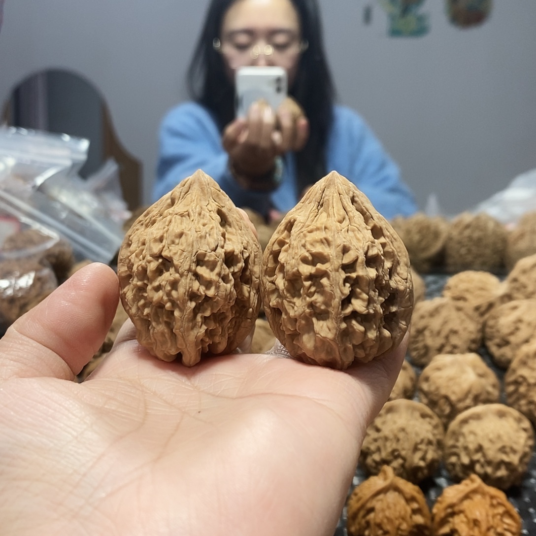 七***¿吊坠桃核大沽石37