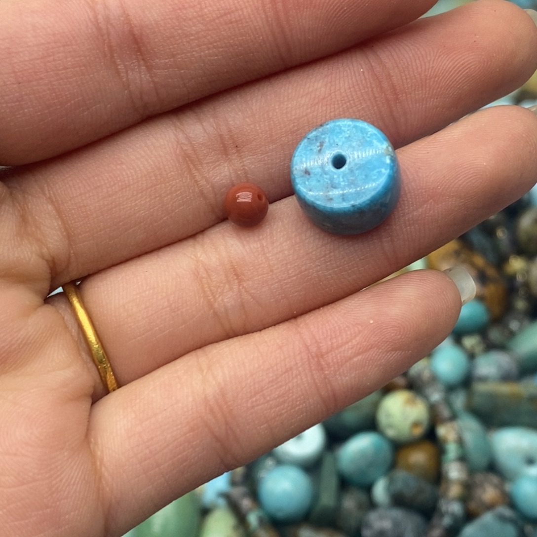 南红玛瑙未镶嵌珠宝奇石