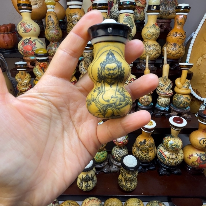 用***5山君范制黄财神88888888