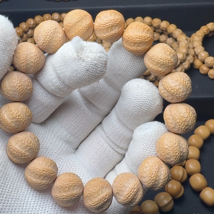 猴头核桃手串灵蛇龙岩料