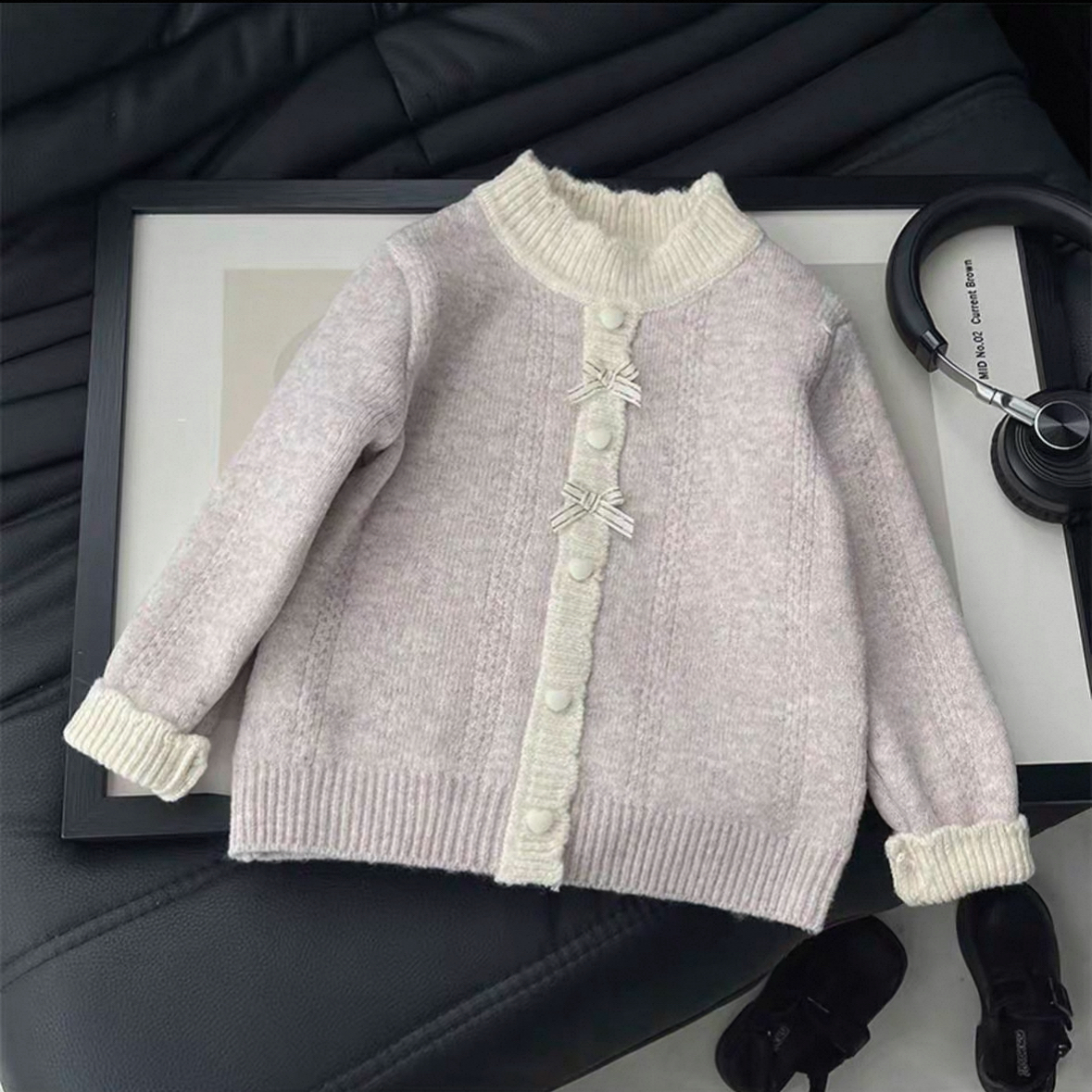 女童针织衫2025新款卡通甜美厚款春节洋气小香风毛衣加厚时髦上衣