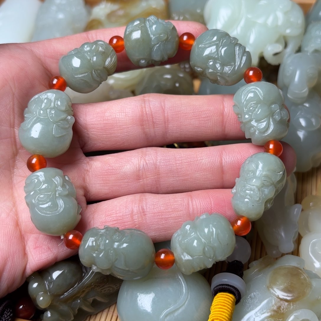 和田玉手串未镶嵌王*