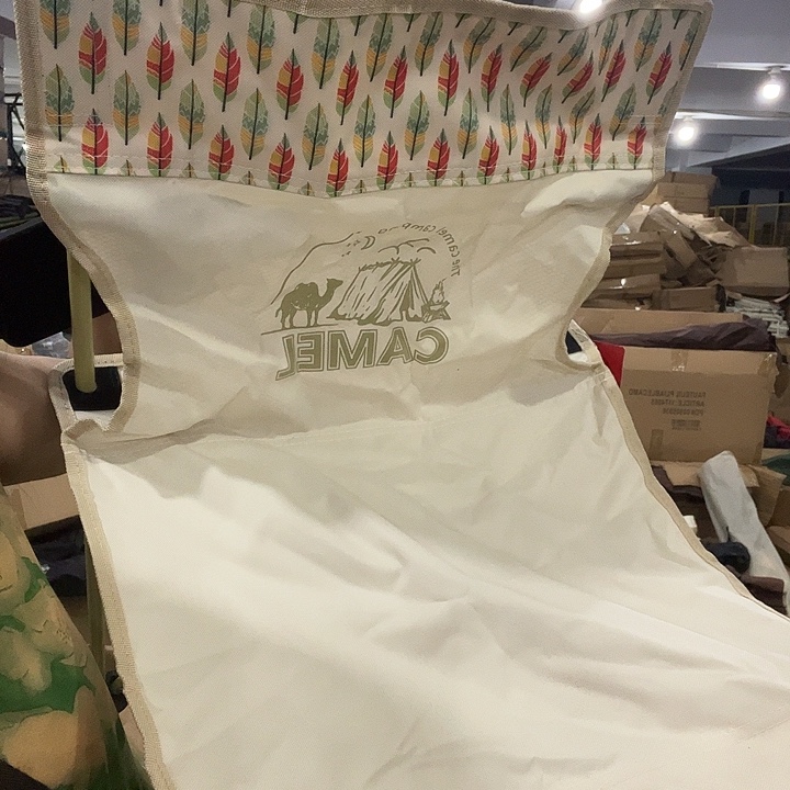 三醋酯纤维大号米色驼家折叠椅