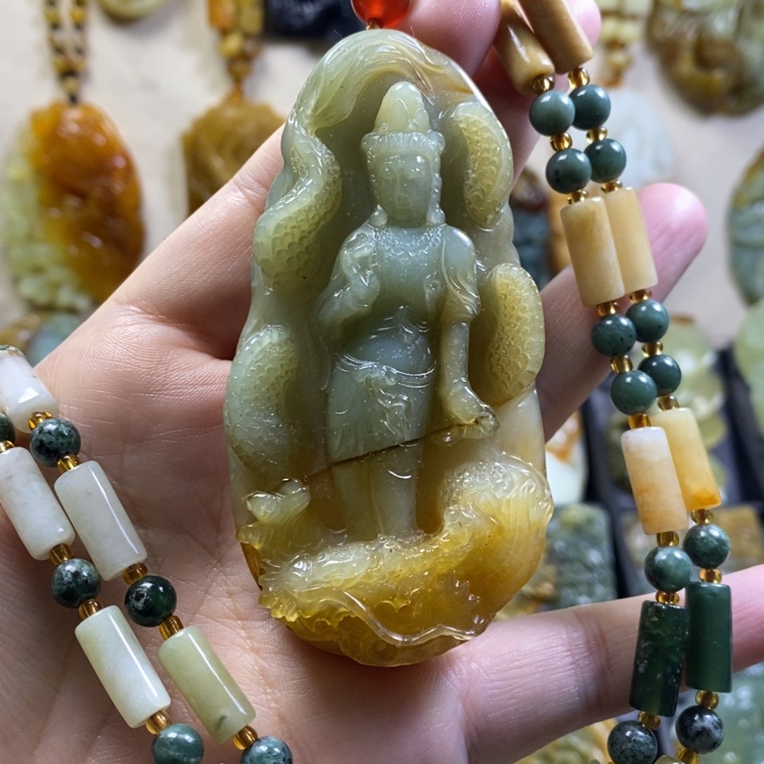 【闪购商品】岫玉颈饰未镶嵌观音