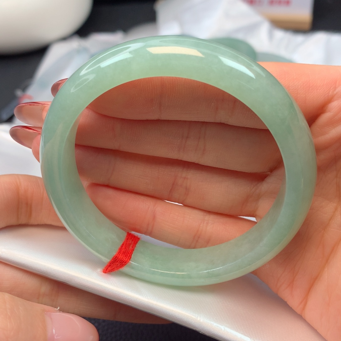 翡翠手镯未镶嵌59正圈