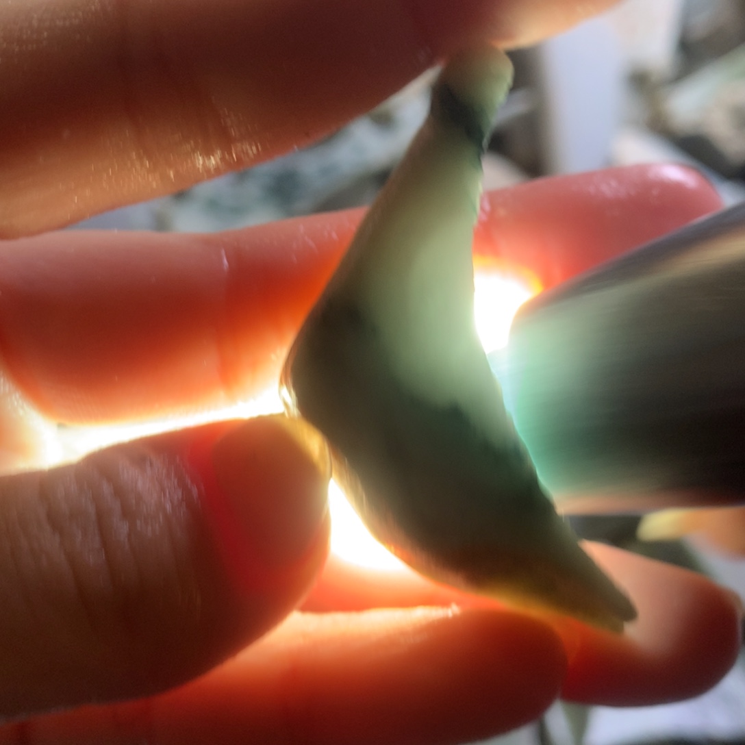 翡翠颈饰未镶嵌缅甸翡翠