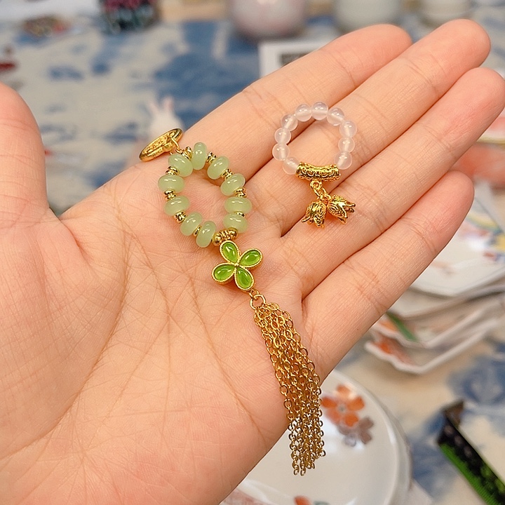 瓷片The first thing